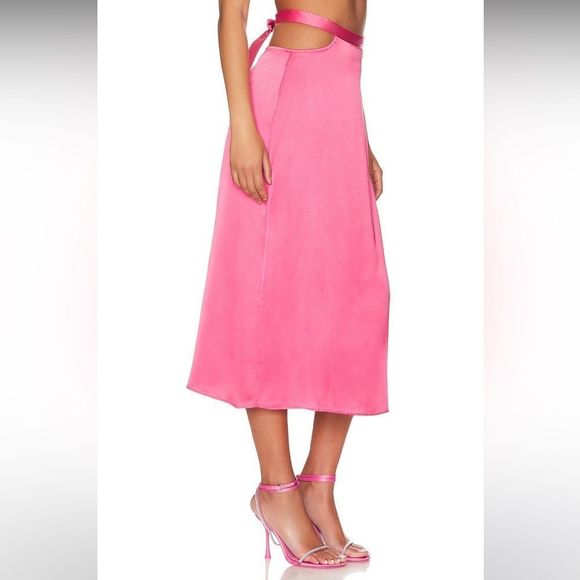 WeWoreWhat Hot Pink Satin Cut Out Skirt and Top Set - Picture 3 of 4